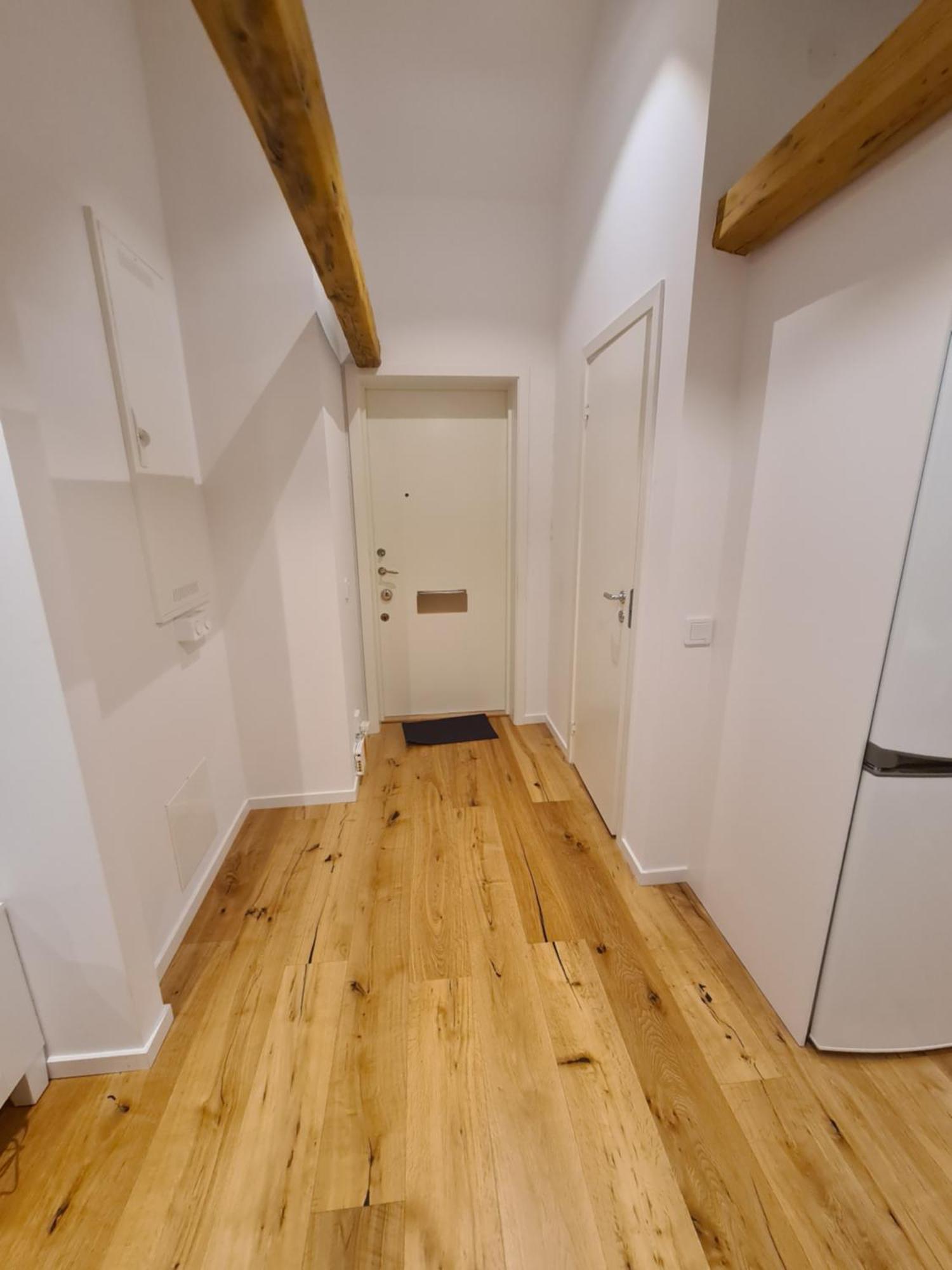 Home Inn Vmg Стокхолм Екстериор снимка