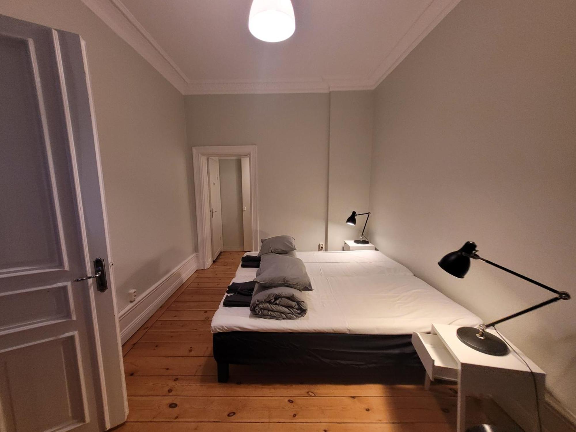 Home Inn Vmg Стокхолм Екстериор снимка