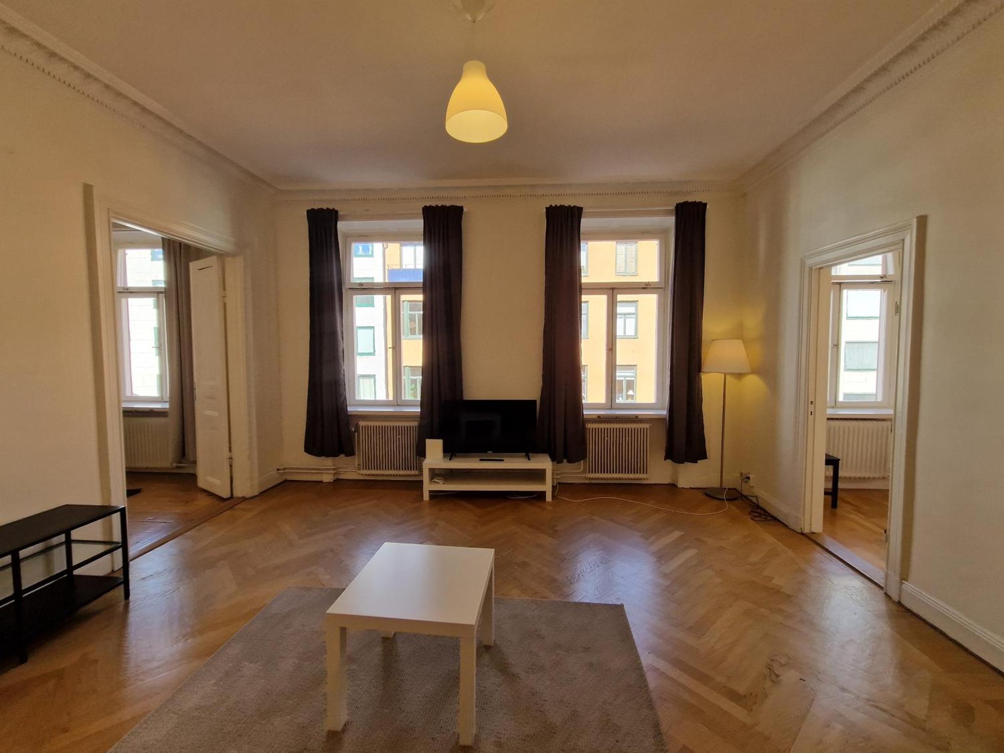 Home Inn Vmg Стокхолм Екстериор снимка