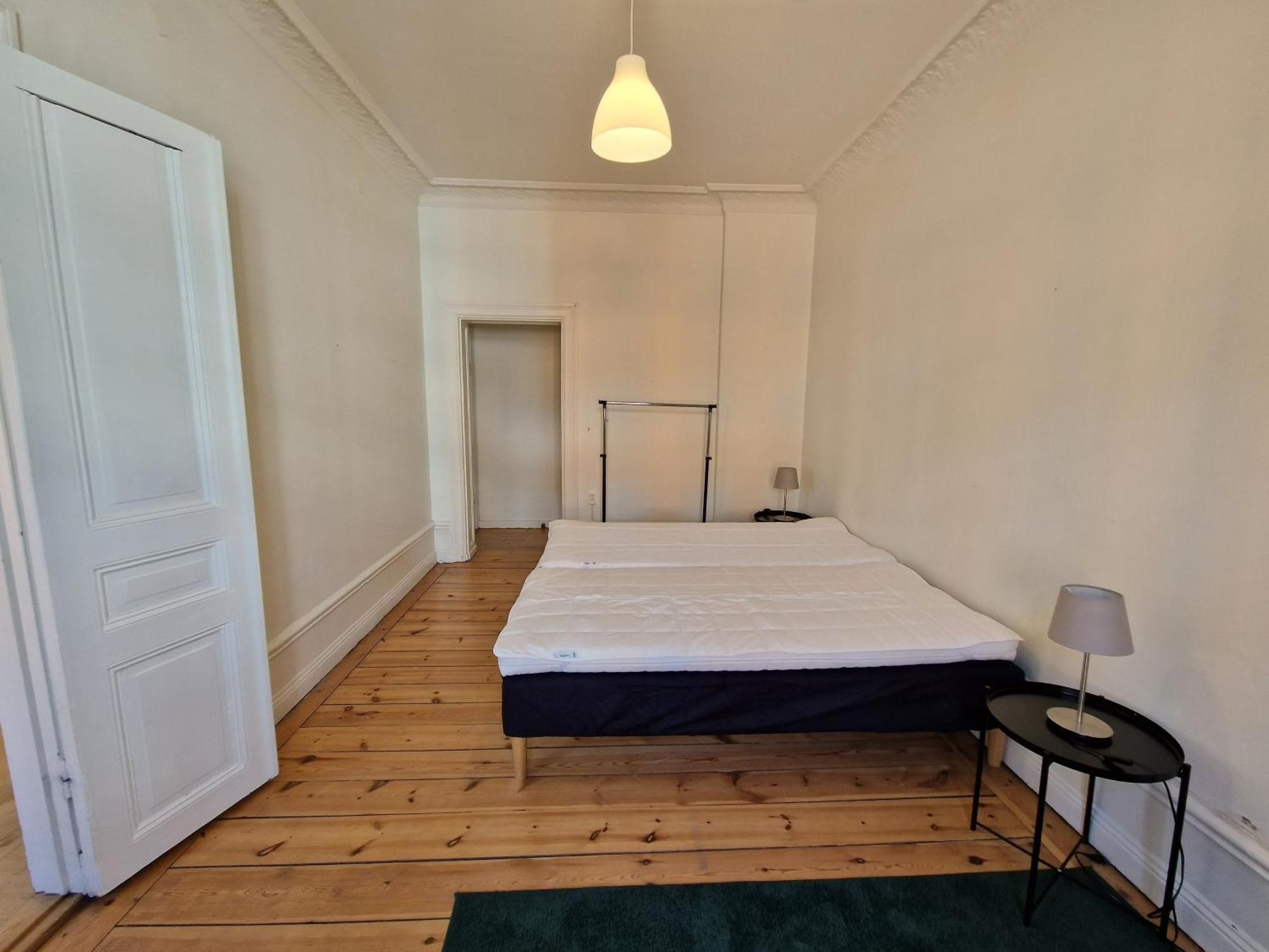 Home Inn Vmg Стокхолм Екстериор снимка