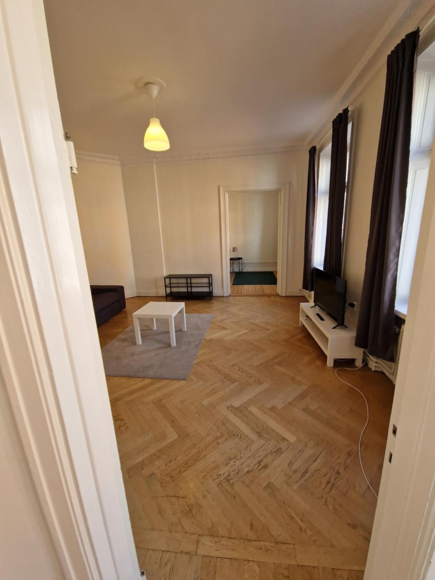 Home Inn Vmg Стокхолм Екстериор снимка